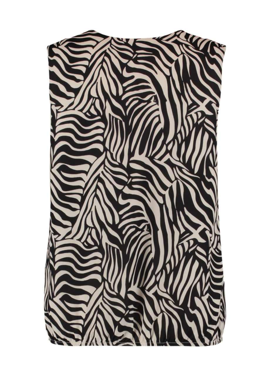 Ma44nia Top (black div)