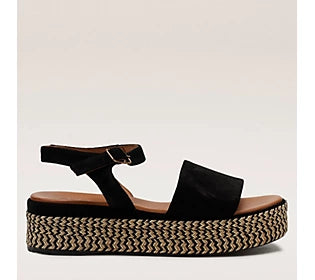 Adesso Erin Black Wedge