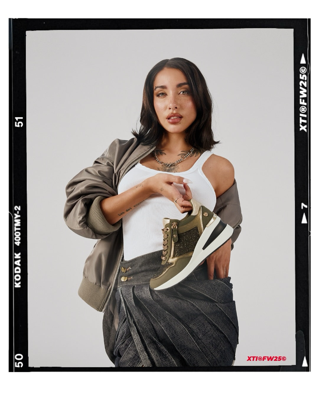 X.t.i 144379 khaki trainer