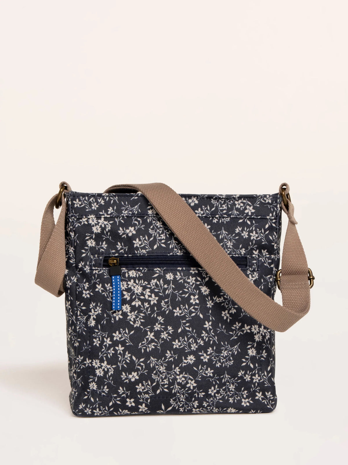 Sierra Willow Storm Printed Cross Body Bag