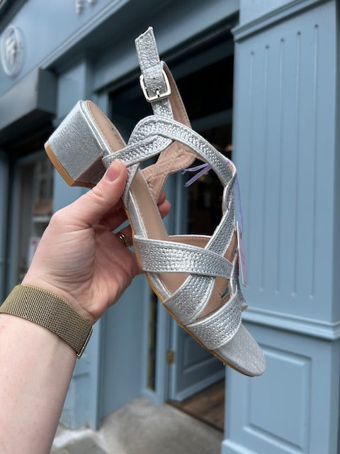 Wyatt Silver Heel