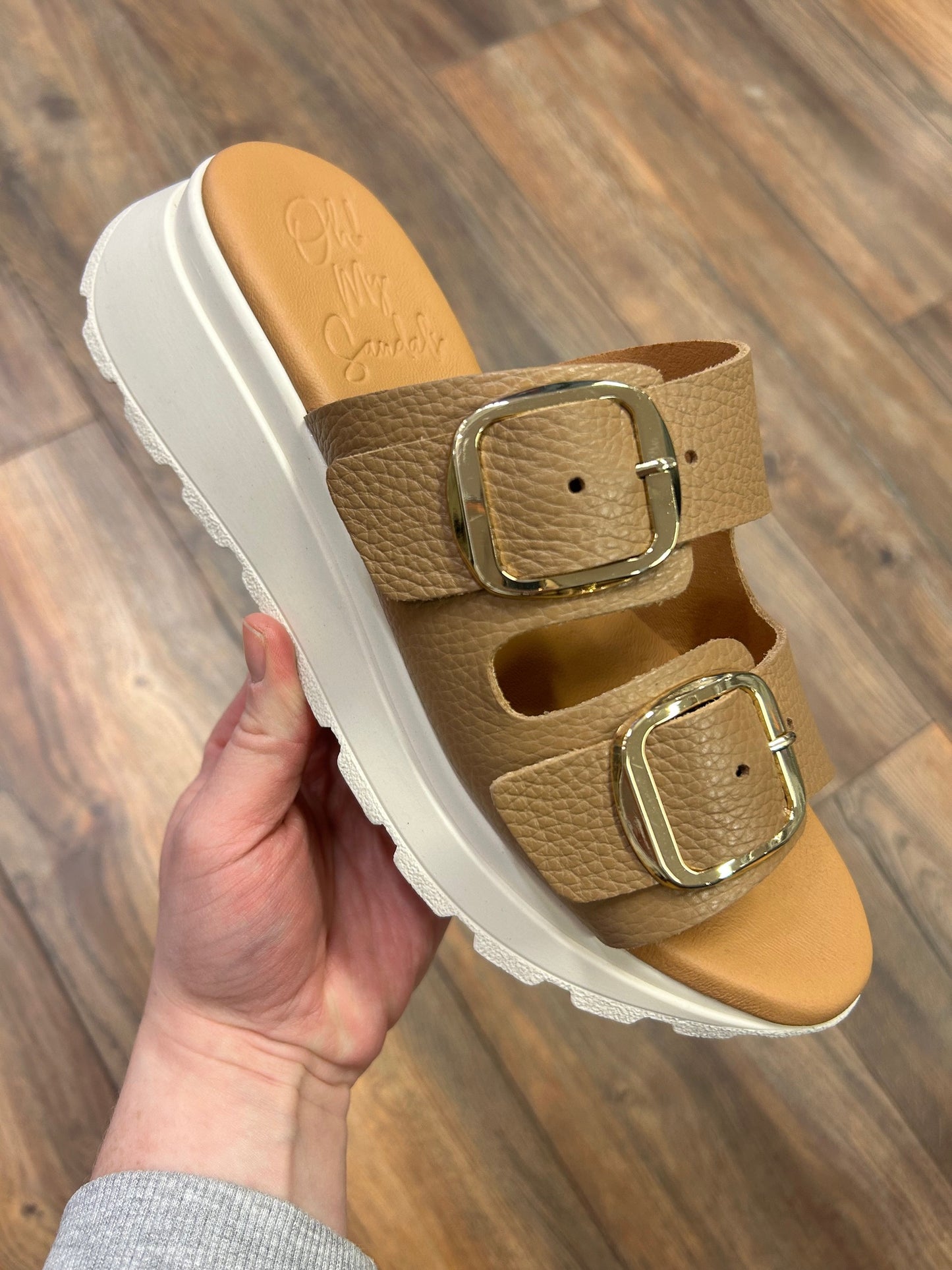 Oh my sandals 5950 taupe sandal
