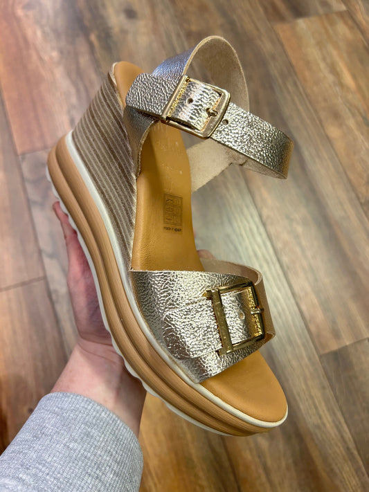 Oh my sandals 6003 Gold wedge