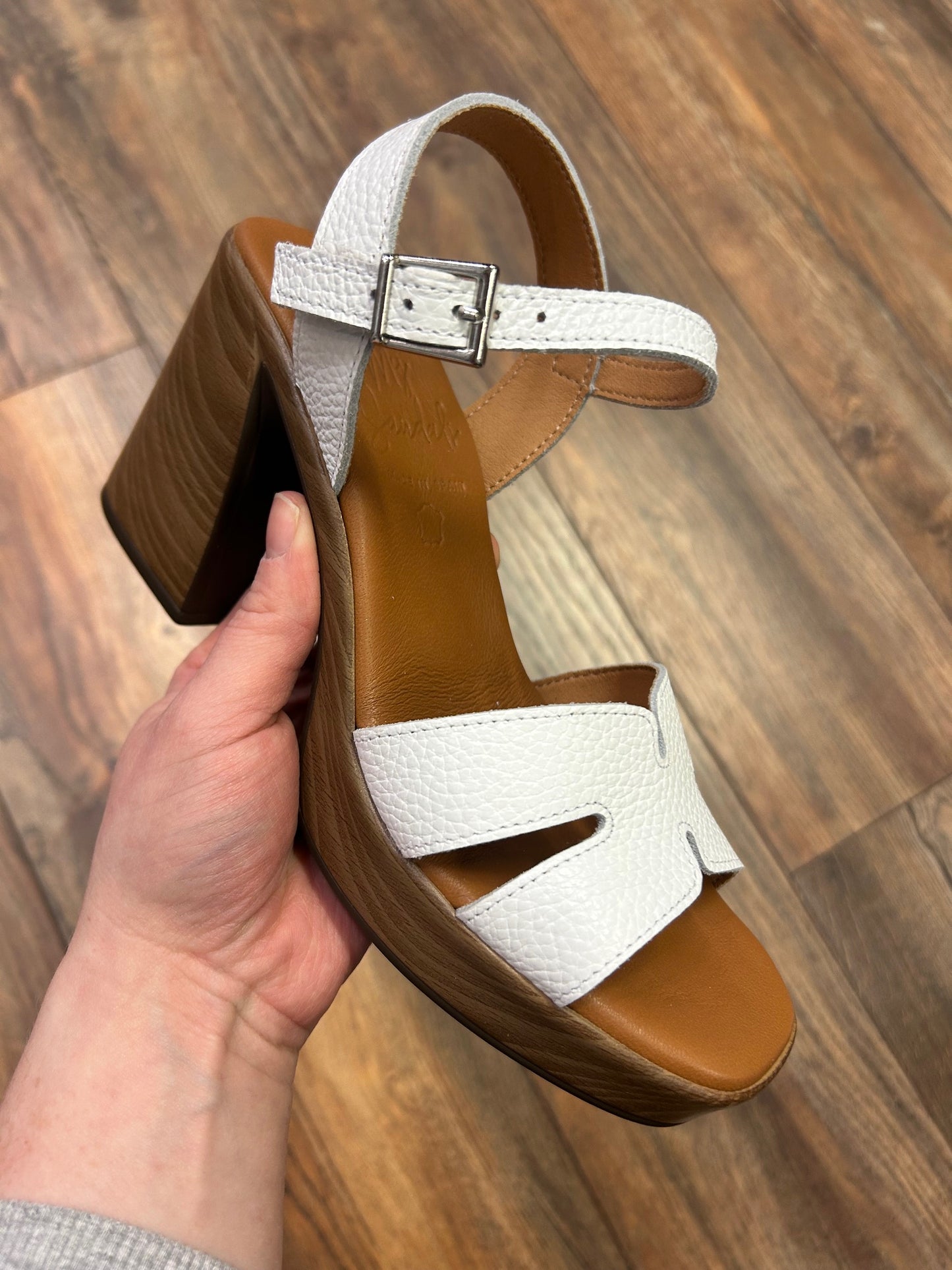 Oh my sandals 5932 white heel