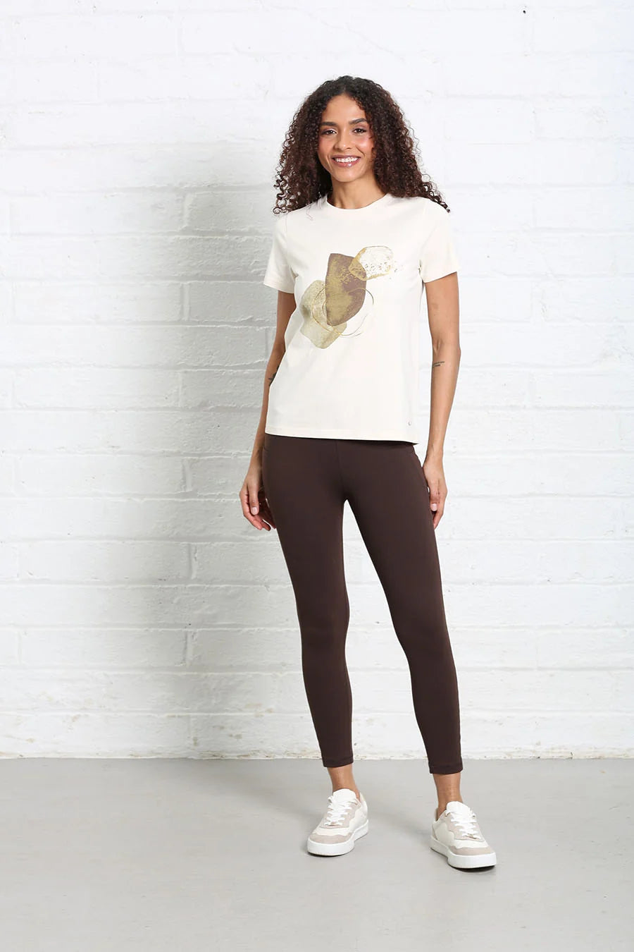 Relax & Renew Rosalie Tee Cream