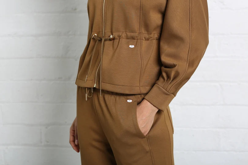 Relax & Renew Cora Jogger Olive