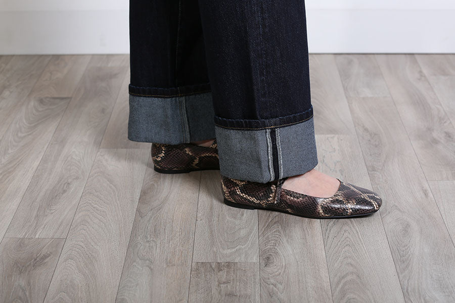 Rant & Rave Rose Turn Up Straight Jean Raw Denim