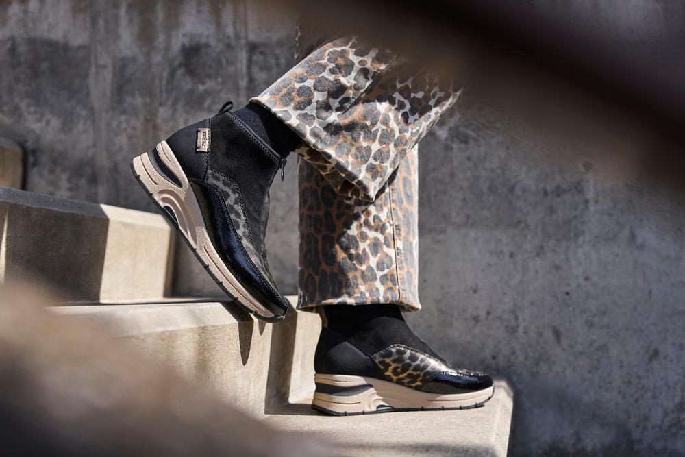 Rieker Black Boot N9362-00