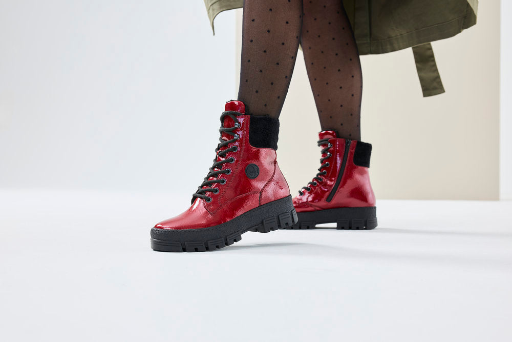 Rieker Red Boot Y0220-33