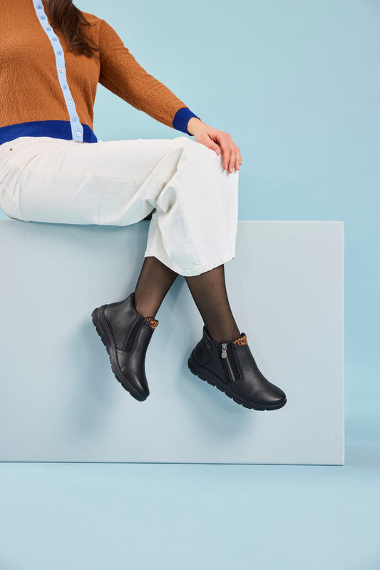 Rieker Black Boot Z0059-00