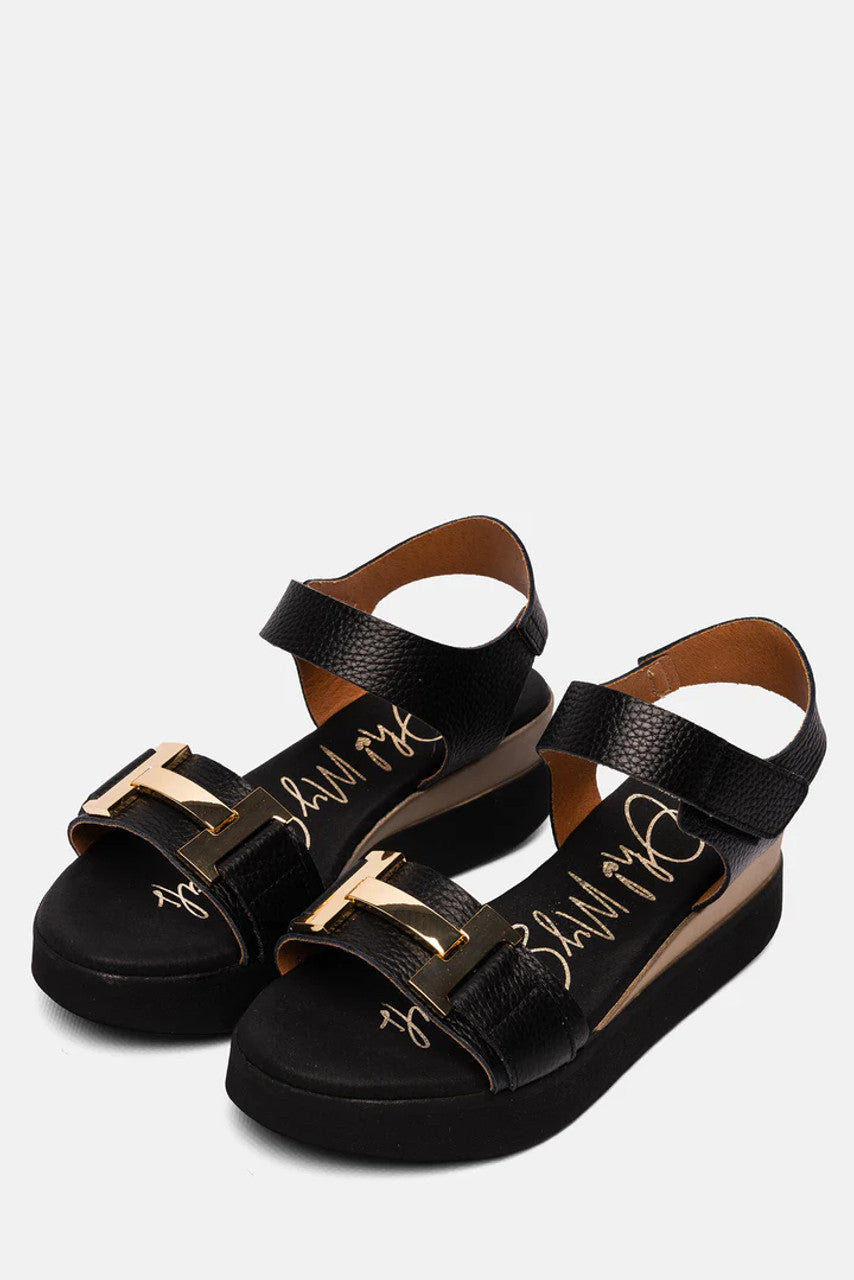 Oh My Sandals Black Wedge Sandal -5672