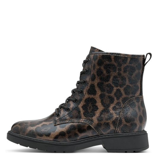 Jana 8-25282-45 leopard lace up boot
