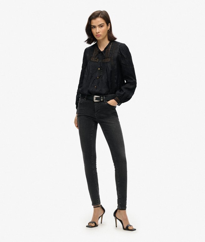 Woven Lace Long-Sleeved Blouse