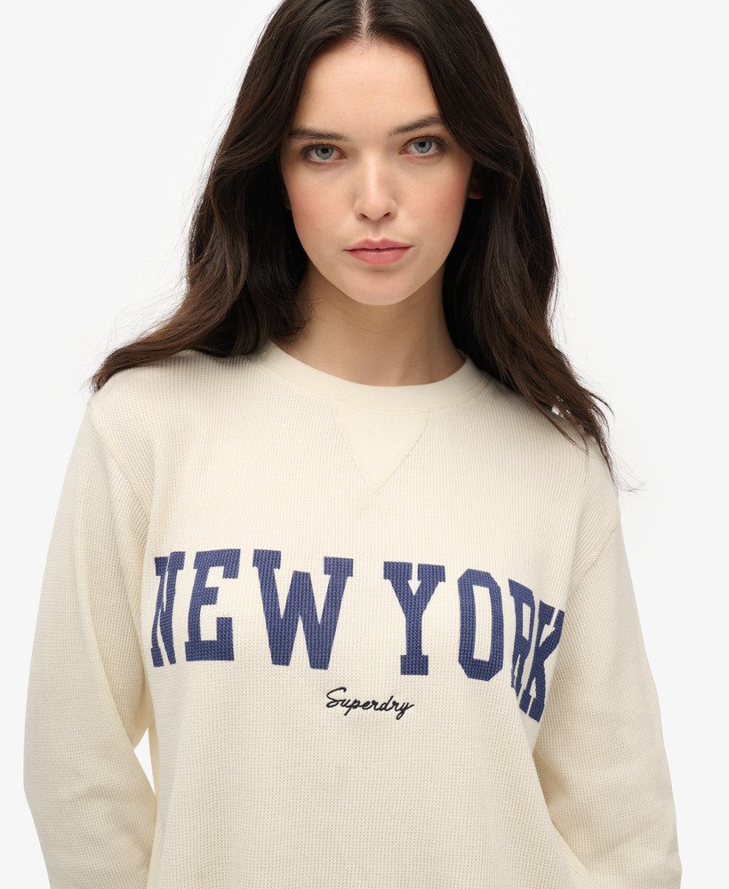 Athletic Essential Graphic Long Sleeve Top